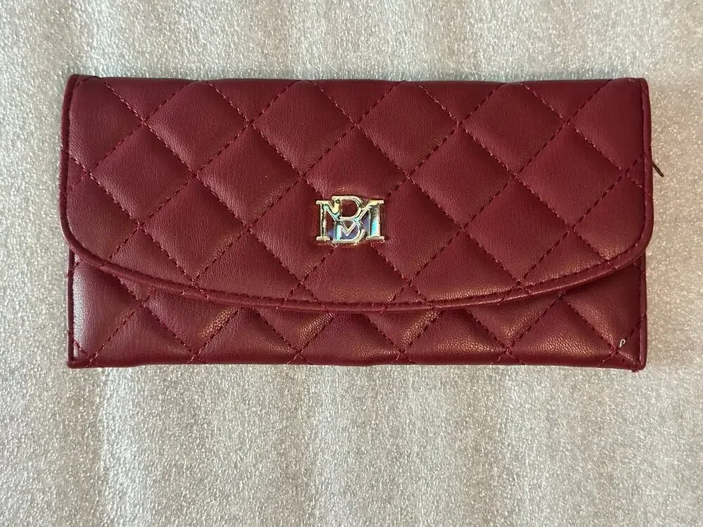 EUC Badgley Mischka Burgundy Quilted Wallet Clutch Snap Closure Faux Leather